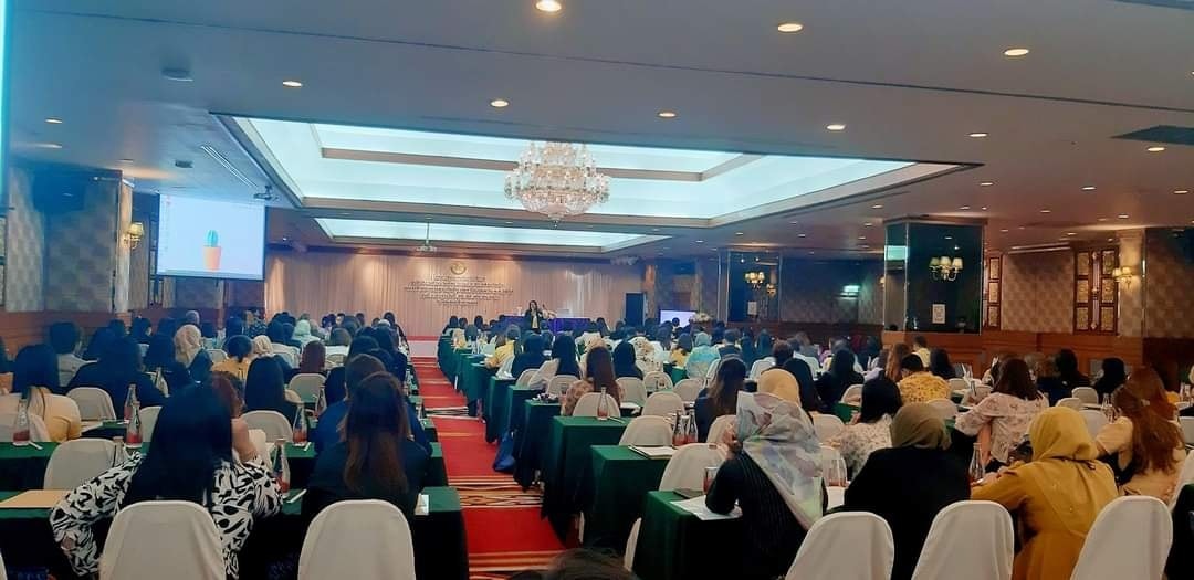 ระหว่างวันที่ 21-25 เมษายน 2567 นำโดย นางสาว พรพรรณ แย้มมยาสุจริต หัวหน้าสำนักปลัด พร้อมด้วย นางสาว ญานิศา ทั่งเนียม นักทรัพย์กรบุคคล เข้าร่วมประชุมแนวทางการปฏิบัติงานเกี่ยวกับบำเหน็จบำนาญข้าราชการส่วนท้องถิ่นประจำปี 2567 ณโรงแรม Alexander Hotel  กรุงเทพมหานคร