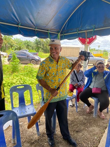 #เทศบาลตำบลวังใหม่ ส่งนักกีฬาฝีพายเรือผู้นำ : "รุ่งเพชรวังใหม่"
#ร่วมการแข่งขันเรือยาวประเพณี ขึ้นโขนชิงธงจังหวัดชุมพร ประจำปี 2567 ณ คลองในหลวง หัววังพนังตัก ต.นาชะอัง อ.เมือง จ.ชุมพร
#ในระหว่างวันที่ 11-15กันยายน 2567
#ขณะนี้ฝึกซ้อม ณ คลองนาคราช หมู่ที่ 3 ต.บ้านนา อ.เมือง จ.ชุมพร