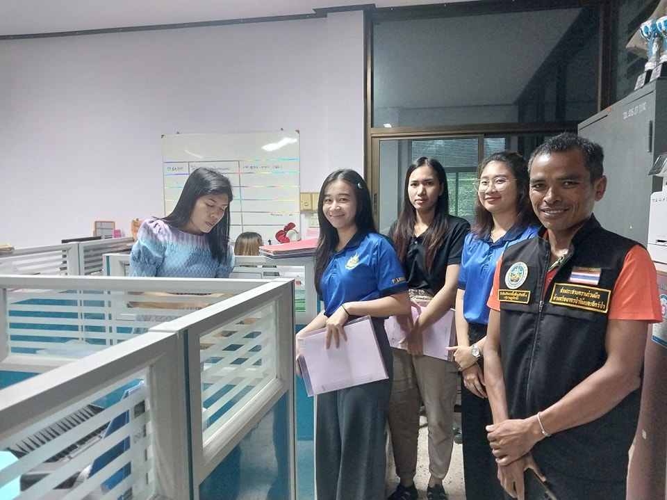 วันนี้ (29สิงหาคม 2567) เวลา 13.30 น.นางสาว อัญญรัตน์ คลี่เกษรหัวหน้าฝ่ายอำนวยการ ร่วมบันทึกข้อตกลงความร่วมมือ
การบูรณาการ เพื่อการส่งเสริมการสนับสนุน และการประสานงานในการดำเนินงาน ระหว่างกรมอุทยานแห่งชาติ สัตว์ป่าพันธุ์พืช และ กรมส่งเสริมการปกครองท้องถิ่น