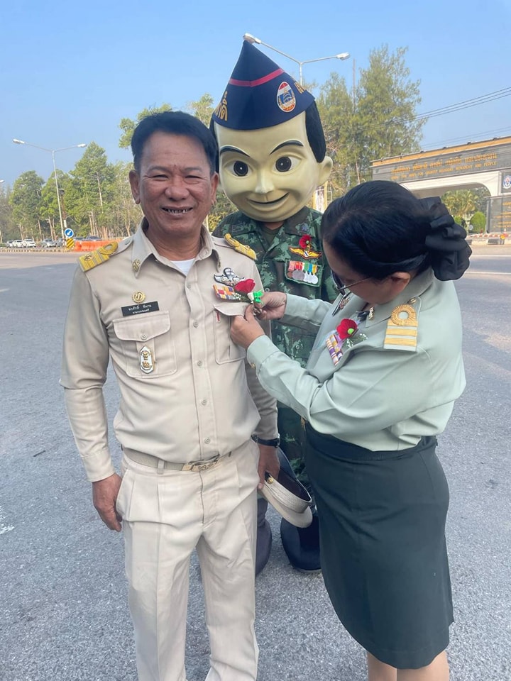 เมื่อวันที่ (3 กุมภาพันธ์ 2568) เวลา 08.00 น.นายพรศักดิ์ พิมานนายกเทศมนตรีตำบลวังใหม่ร่วมพิธีวางพวงมาลาสดุดีทหารกล้า "วันทหารผ่านศึก 3 ก.พ 68 "
ณ สโมสรนายทหารค่ายเขตอุดมศักดิ์ อ.เมือง จ.ชุมพร